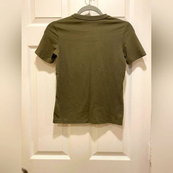 GAP  Short Sleeve Allover Print Logo Tee T-Shirt, Boys sz M (8-9yrs). - Picture 2 of 3